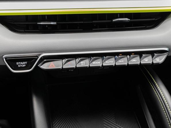 Geely Coolray I Рестайлинг с пробегом 2023 года, цена 2 019 040 рублей, 24274 км, внедорожник, Автокод Объявления