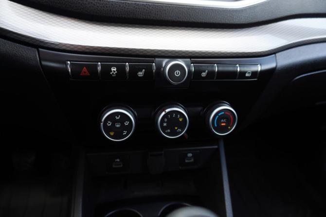 Lada (ВАЗ) Vesta I Рестайлинг (NG) с пробегом 2025 года, цена 1 460 000 рублей, 14485 км, седан, Автокод Объявления