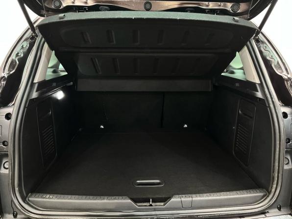 Renault Kaptur I с пробегом 2018 года, цена 1 549 000 рублей, 115853 км, внедорожник, Автокод Объявления