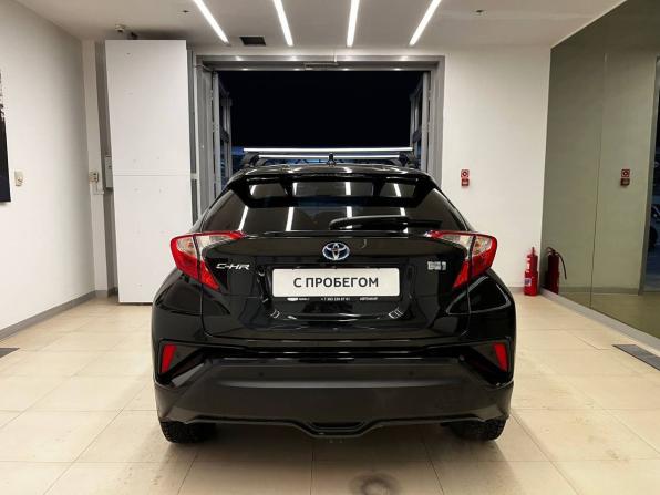 Toyota C-HR I Рестайлинг с пробегом 2019 года, цена 1 630 000 рублей, 60000 км, внедорожник, Автокод Объявления