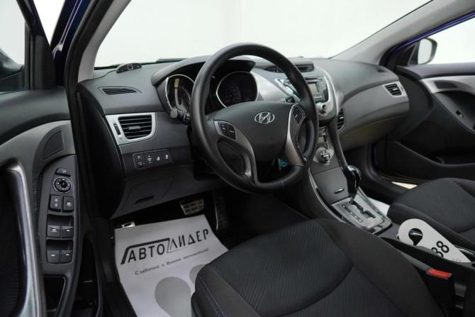 Hyundai Elantra V (MD) с пробегом 2012 года, цена 619 000 рублей, 140000 км, седан, Автокод Объявления
