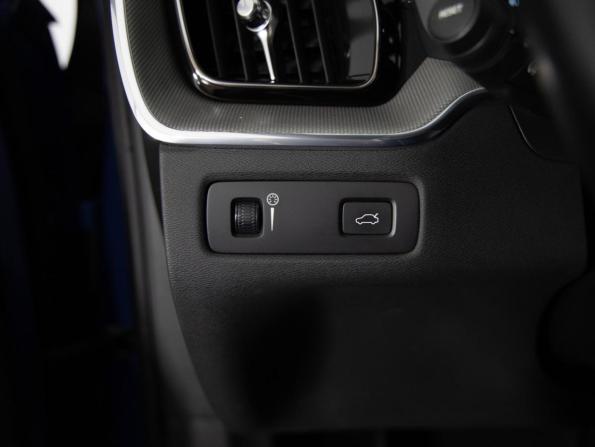 Volvo XC60 II с пробегом 2020 года, цена 4 200 000 рублей, 79479 км, внедорожник, Автокод Объявления
