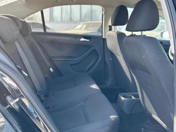 Volkswagen Jetta VI Рестайлинг с пробегом 2014 года, цена 1 150 000 рублей, 108679 км, седан, Автокод Объявления