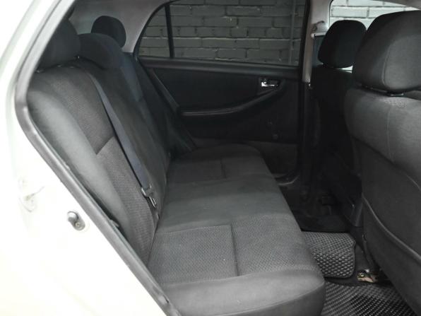 Toyota Corolla IX (E120 E130) Рестайлинг с пробегом 2006 года, цена 400 000 рублей, 377398 км, хэтчбек, Автокод Объявления