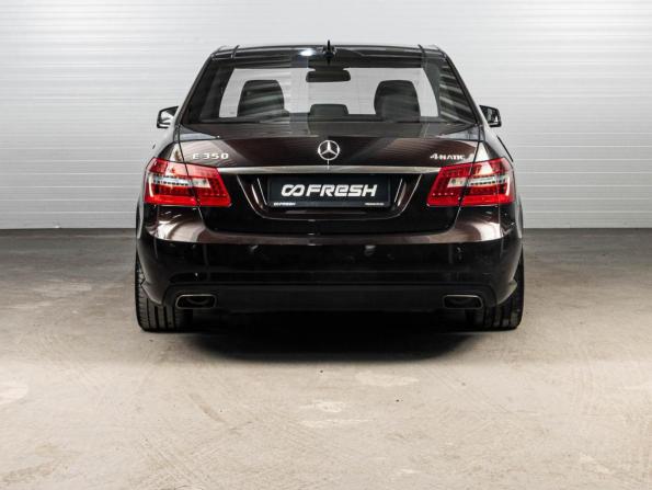Mercedes-Benz E-Класс IV (W212 S212 C207) с пробегом 2010 года, цена 1 802 000 рублей, 263196 км, седан, Автокод Объявления