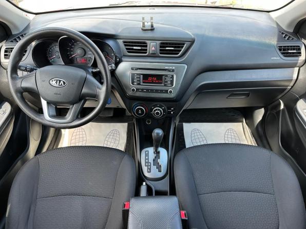 Kia Rio III с пробегом 2013 года, цена 895 000 рублей, 76000 км, седан, Автокод Объявления