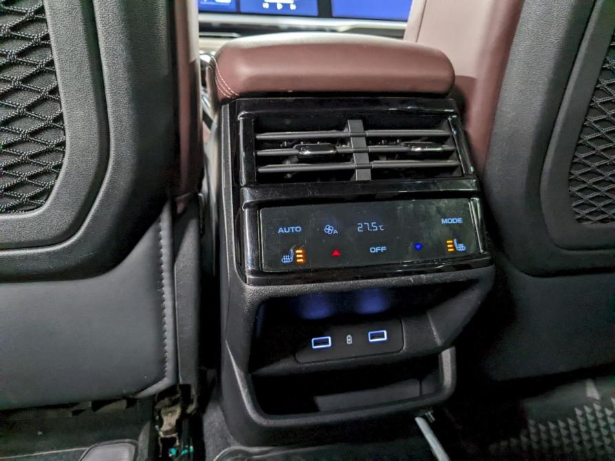 Geely Monjaro I Москва  - изображение 16