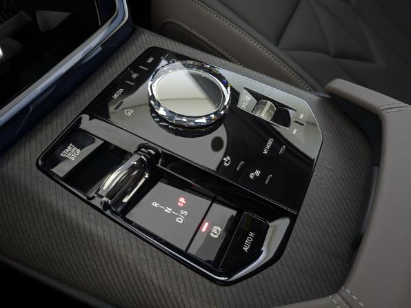 BMW X3 IV (G45/G48) с пробегом 2025 года, цена 6 750 000 рублей, 9469 км, внедорожник, Автокод Объявления