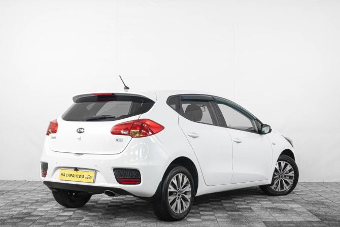 Kia Ceed II Рестайлинг с пробегом 2016 года, цена 899 000 рублей, 270000 км, хэтчбек, Автокод Объявления