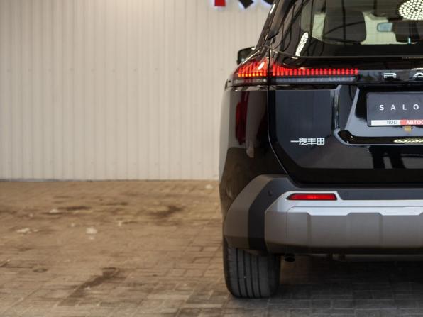 Toyota RAV4 VI (XA60) с пробегом 2026 года, цена 4 150 000 рублей, 21 км, внедорожник, Автокод Объявления