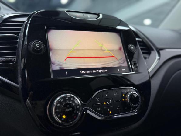 Renault Kaptur I Рестайлинг с пробегом 2021 года, цена 1 450 000 рублей, 109000 км, внедорожник, Автокод Объявления