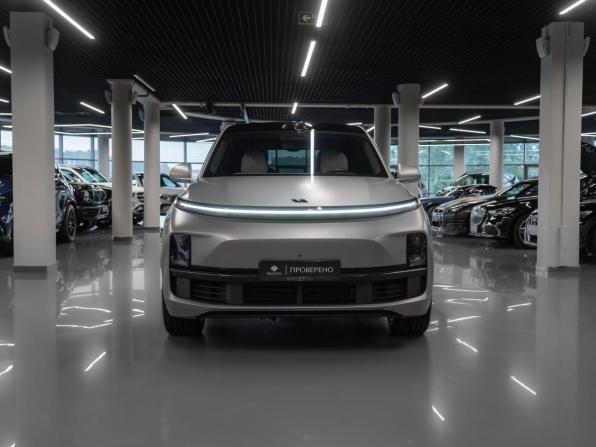 Li Auto (Lixiang) L9 I с пробегом 2023 года, цена 6 490 000 рублей, 38020 км, внедорожник, Автокод Объявления