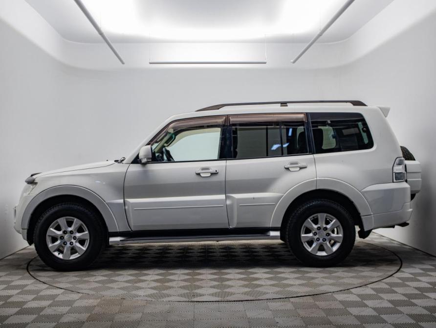 Mitsubishi Pajero IV Рестайлинг 1 Москва  - изображение 2