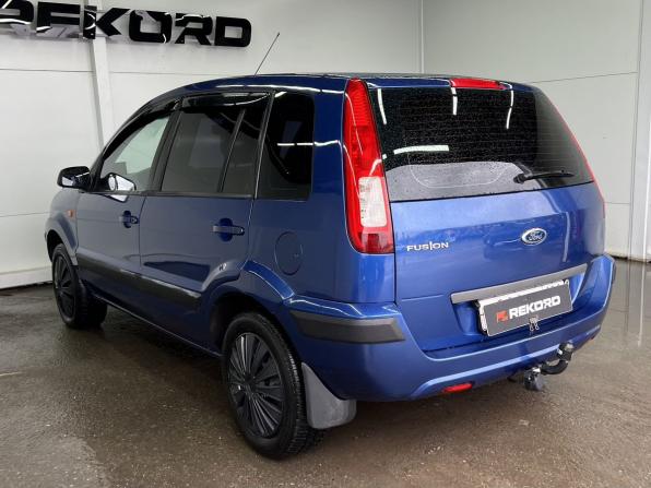 Ford Fusion I Рестайлинг с пробегом 2007 года, цена 429 000 рублей, 188000 км, хэтчбек, Автокод Объявления