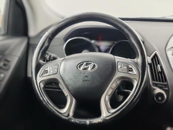 Hyundai ix35 I Рестайлинг с пробегом 2013 года, цена 1 199 000 рублей, 182960 км, внедорожник, Автокод Объявления