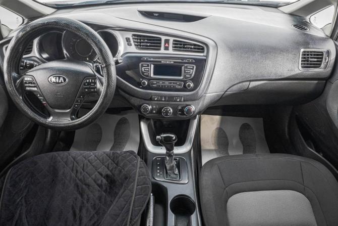 Kia Ceed II с пробегом 2013 года, цена 759 000 рублей, 205000 км, хэтчбек, Автокод Объявления