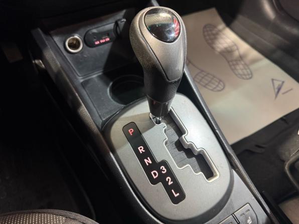 Kia Rio III с пробегом 2012 года, цена 945 000 рублей, 237941 км, седан, Автокод Объявления