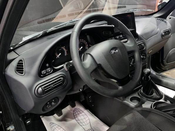 Lada (ВАЗ) Niva Travel I Рестайлинг с пробегом 2026 года, цена 1 650 000 рублей, 10 км, внедорожник, Автокод Объявления