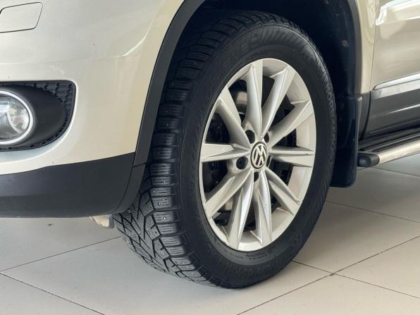 Volkswagen Tiguan I Рестайлинг с пробегом 2012 года, цена 1 099 000 рублей, 269330 км, внедорожник, Автокод Объявления