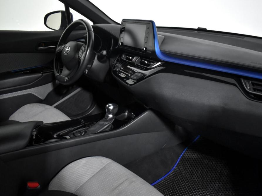 Toyota C-HR I Санкт-Петербург  - изображение 14