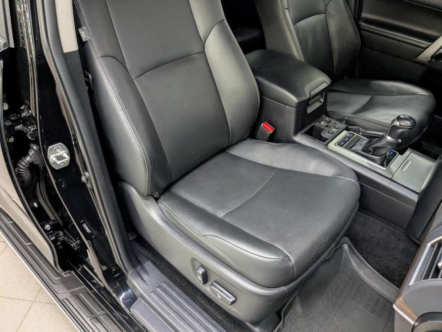 Toyota Land Cruiser Prado 150 Series Рестайлинг 2 Москва  - изображение 19