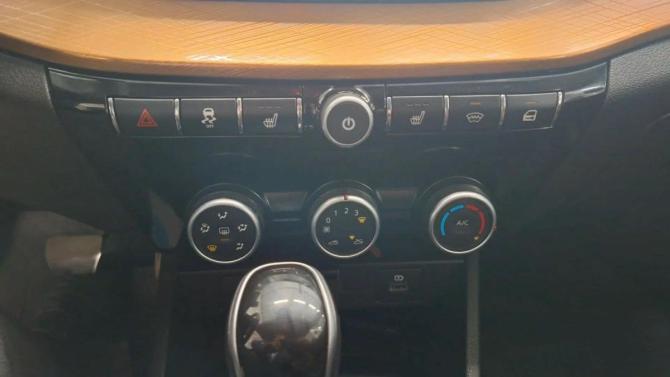 Lada (ВАЗ) Vesta I Рестайлинг (NG) с пробегом 2024 года, цена 1 554 000 рублей, 13000 км, универсал, Автокод Объявления