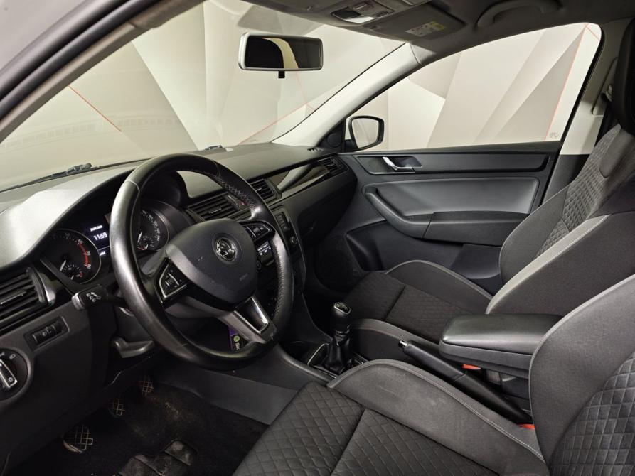 Skoda Rapid I Москва  - изображение 19