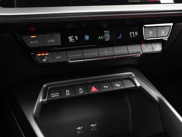 Audi A3 IV (8Y) Рестайлинг с пробегом 2026 года, цена 3 999 000 рублей, 34 км, хэтчбек, Автокод Объявления