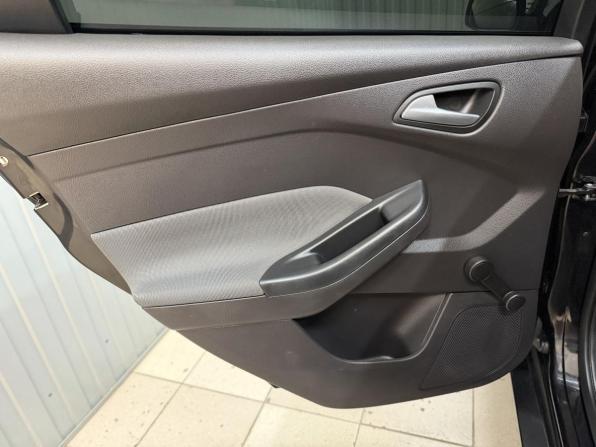 Ford Focus III с пробегом 2012 года, цена 830 000 рублей, 181265 км, хэтчбек, Автокод Объявления