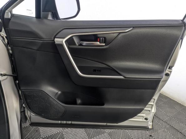 Toyota RAV4 V (XA50) с пробегом 2022 года, цена 3 220 000 рублей, 89160 км, внедорожник, Автокод Объявления
