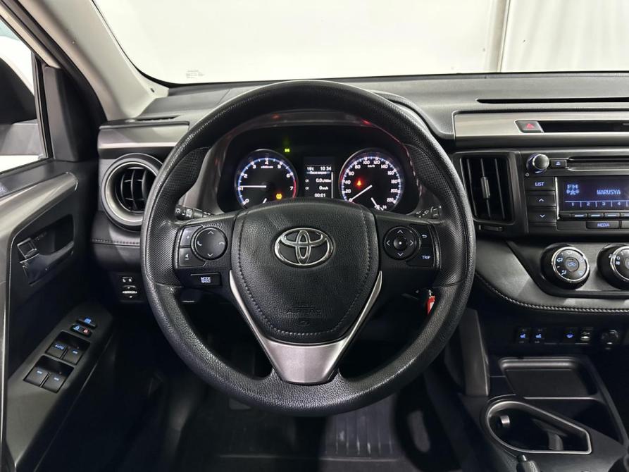 Toyota RAV4 IV (XA40) Рестайлинг Курск  - изображение 17