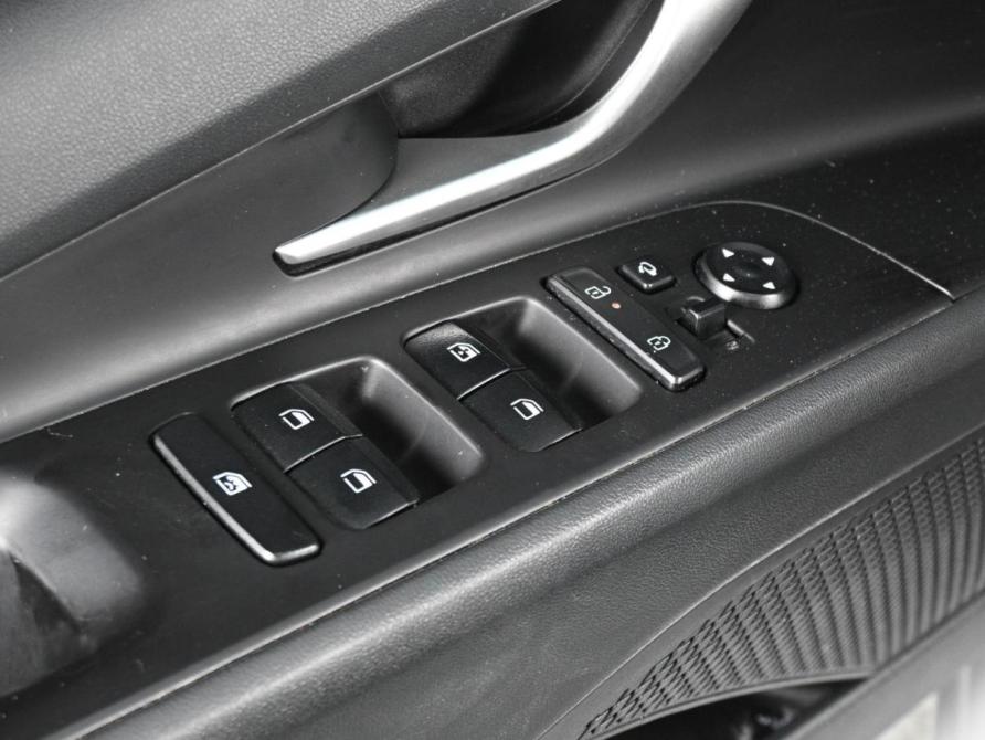 Hyundai Elantra VII (CN7) Рестайлинг Ростов-на-Дону  - изображение 20