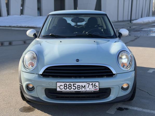 Mini Hatch II (R56) Рестайлинг с пробегом 2011 года, цена 965 000 рублей, 129350 км, хэтчбек, Автокод Объявления