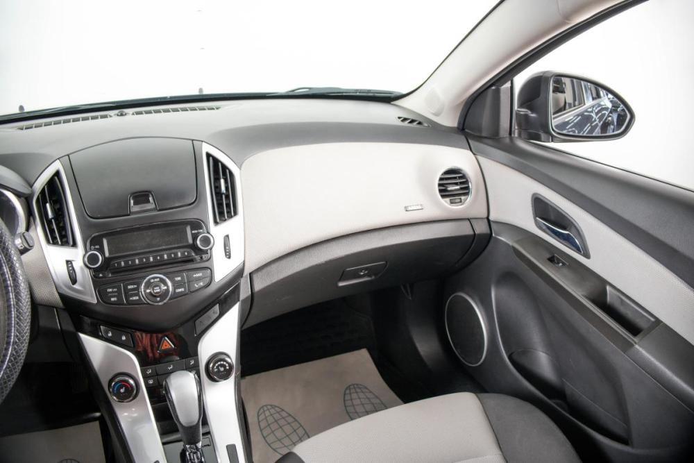 Chevrolet Cruze I Рестайлинг Пермь  - изображение 14