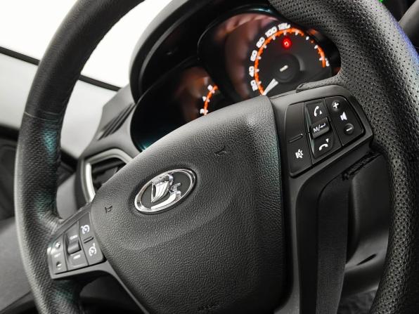 Lada (ВАЗ) Vesta I с пробегом 2021 года, цена 1 040 600 рублей, 121112 км, седан, Автокод Объявления