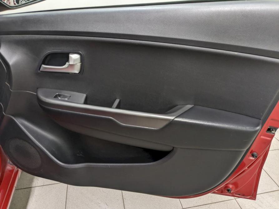 Kia Rio III Москва  - изображение 18
