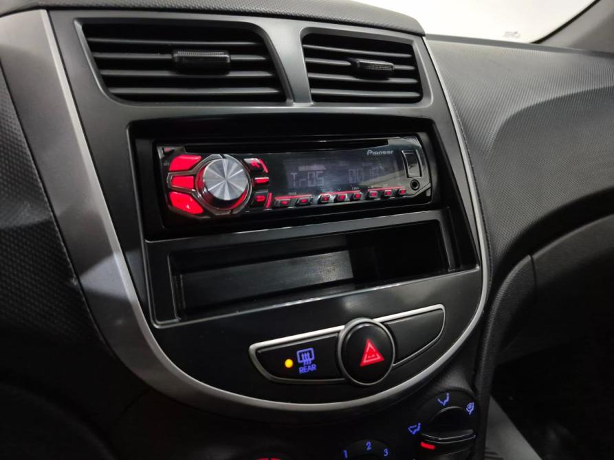 Hyundai Solaris I Рестайлинг Альметьевск  - изображение 20