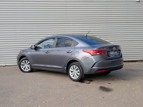 Hyundai Solaris II Рестайлинг с пробегом 2021 года, цена 1 520 000 рублей, 93652 км, седан, Автокод Объявления