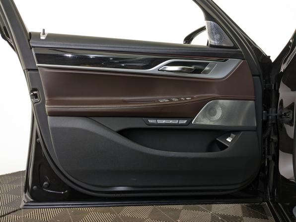 BMW 7 серии VI (G11/G12) с пробегом 2017 года, цена 3 800 000 рублей, 117899 км, седан, Автокод Объявления