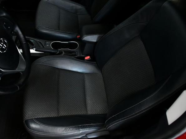 Toyota Corolla XI (E160 E170 E180) с пробегом 2013 года, цена 1 397 000 рублей, 112000 км, седан, Автокод Объявления