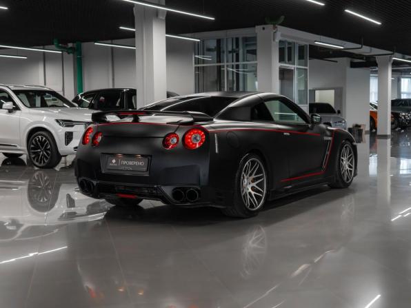 Nissan GT-R I Рестайлинг 1 с пробегом 2011 года, цена 7 150 000 рублей, 39100 км, купе, Автокод Объявления