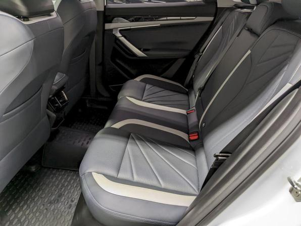 Geely Atlas II с пробегом 2024 года, цена 3 090 000 рублей, 17382 км, внедорожник, Автокод Объявления