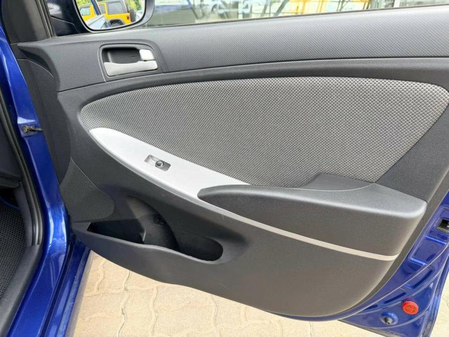 Hyundai Solaris I Москва  - изображение 19