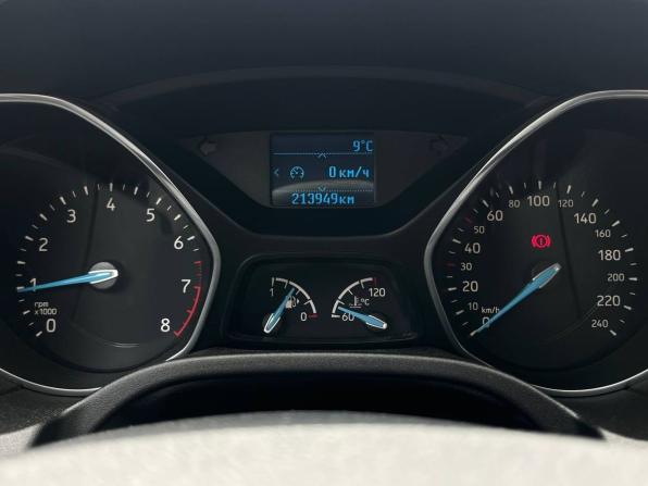 Ford Focus III Рестайлинг с пробегом 2018 года, цена 910 000 рублей, 213000 км, седан, Автокод Объявления