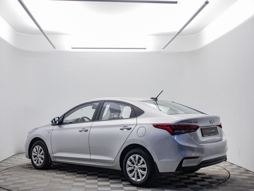 Hyundai Solaris II Москва  - изображение 7