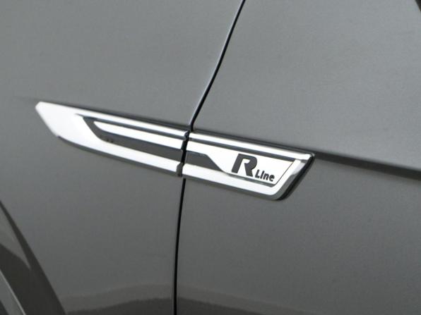 Volkswagen Touareg III с пробегом 2019 года, цена 5 199 050 рублей, 101168 км, внедорожник, Автокод Объявления