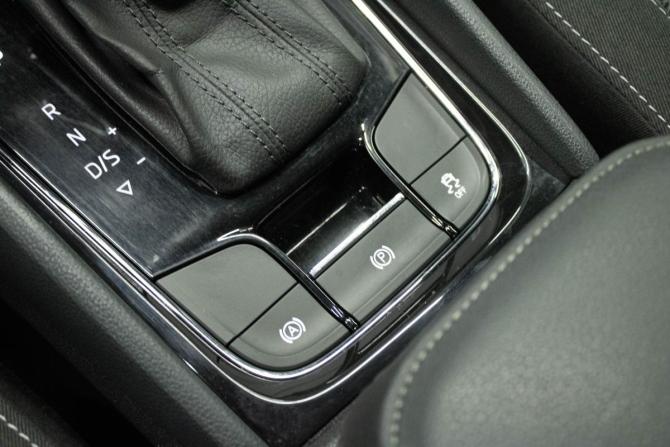 Skoda Kodiaq I с пробегом 2018 года, цена 2 449 000 рублей, 181121 км, внедорожник, Автокод Объявления