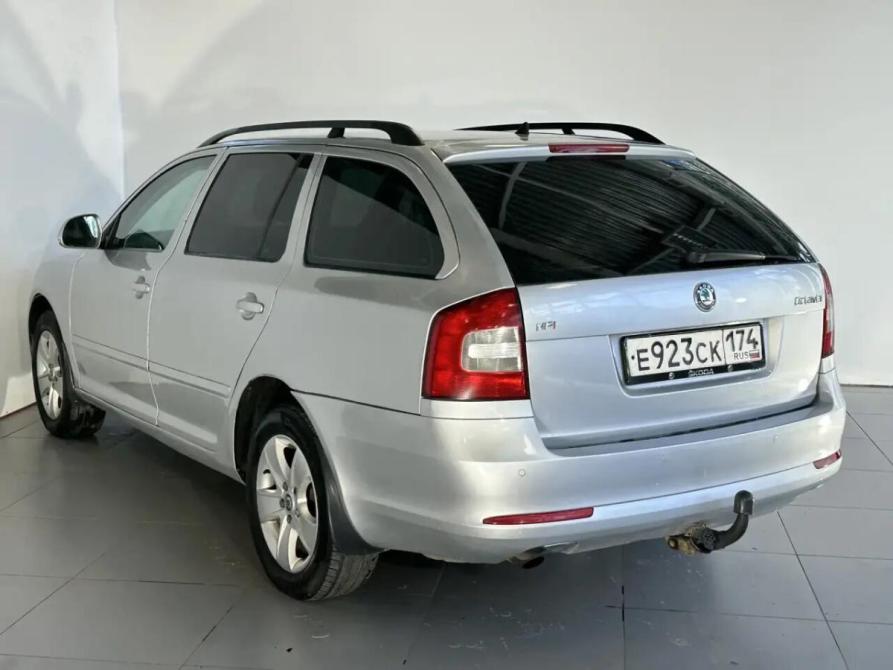Skoda Octavia II (A5) Рестайлинг Челябинск  - изображение 3