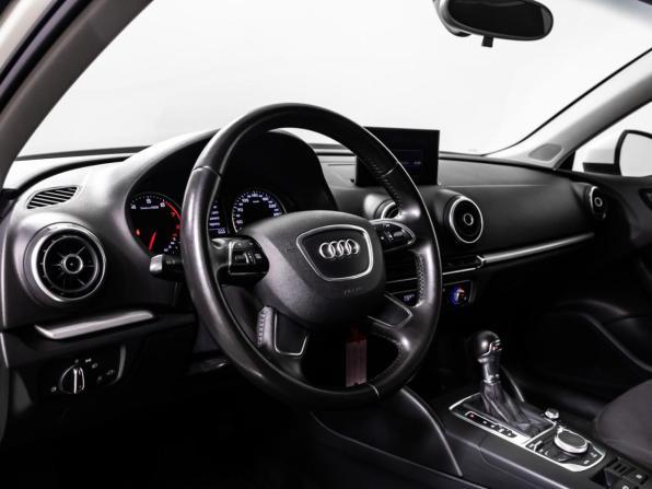 Audi A3 III (8V) с пробегом 2014 года, цена 1 499 000 рублей, 141310 км, хэтчбек, Автокод Объявления