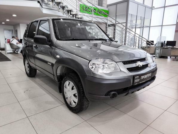 Chevrolet Niva I Рестайлинг с пробегом 2016 года, цена 699 000 рублей, 125144 км, внедорожник, Автокод Объявления